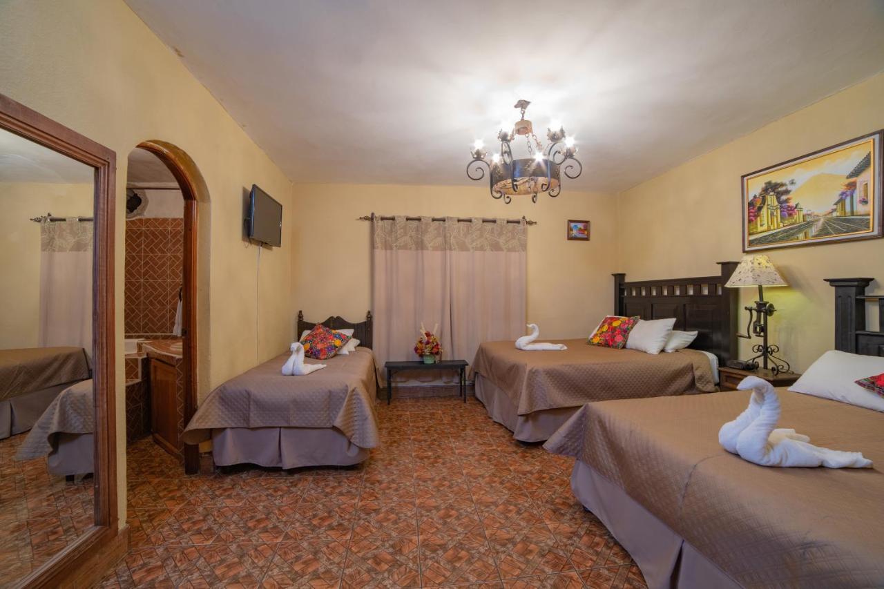 Hotel Gran Plaza Euromaya Antigua Екстер'єр фото