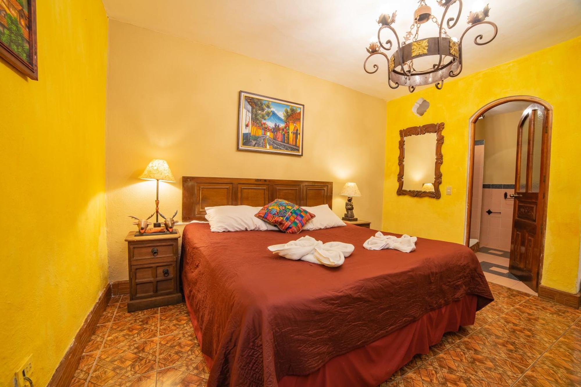 Hotel Gran Plaza Euromaya Antigua Екстер'єр фото