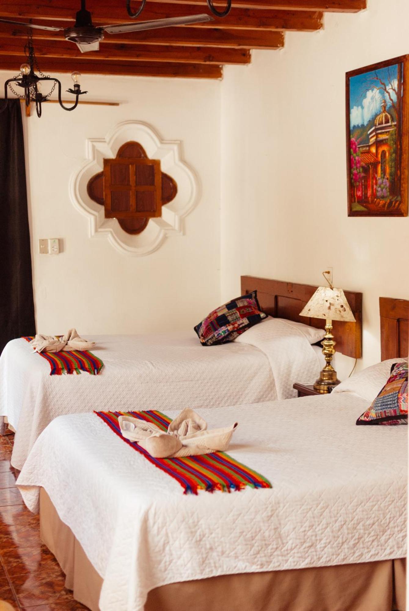 Hotel Gran Plaza Euromaya Antigua Екстер'єр фото