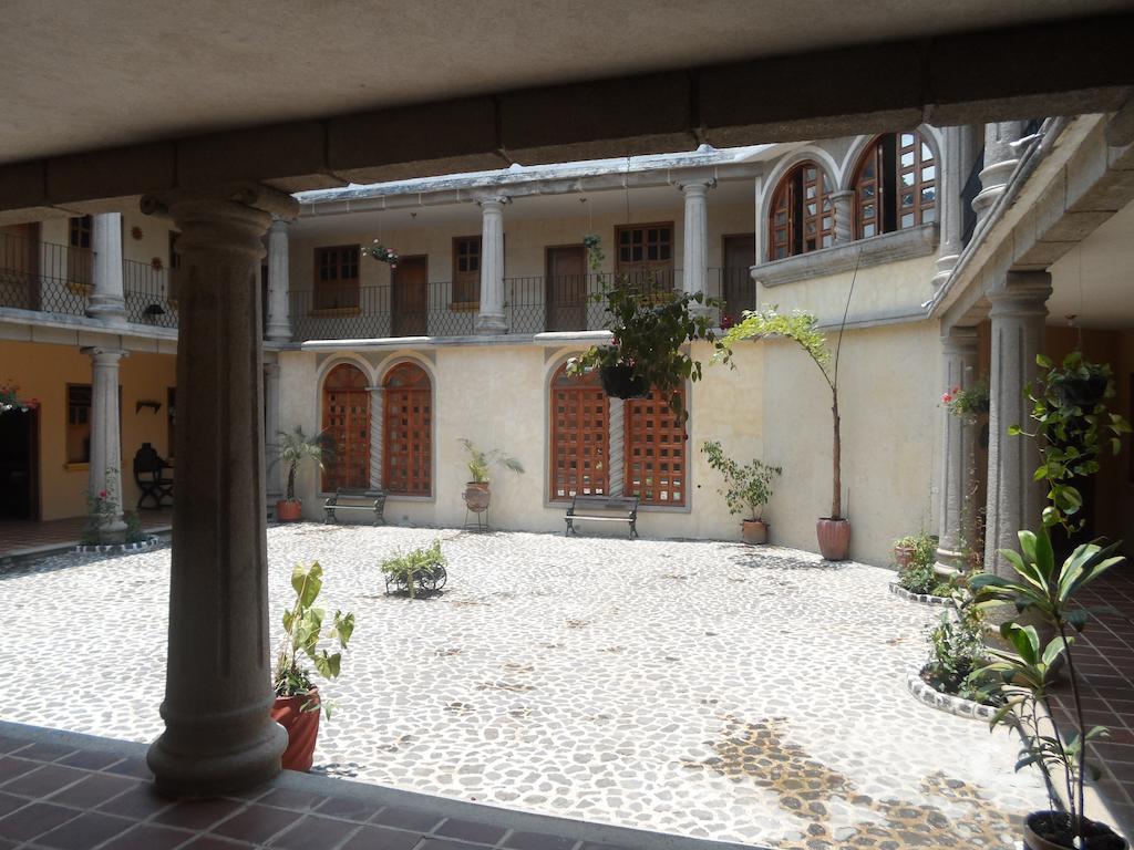 Hotel Gran Plaza Euromaya Antigua Екстер'єр фото